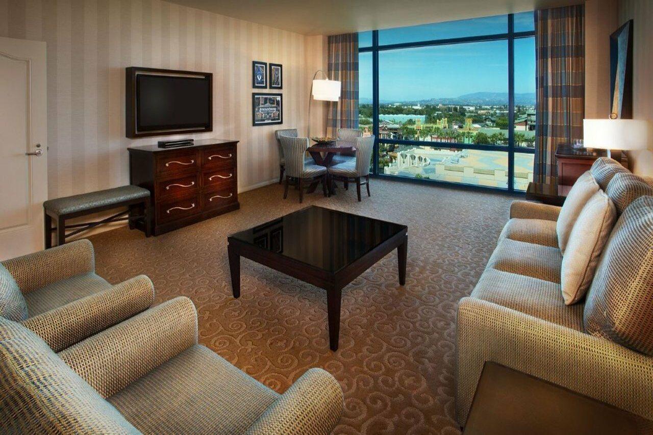 Disneyland Hotel Anaheim Exterior foto